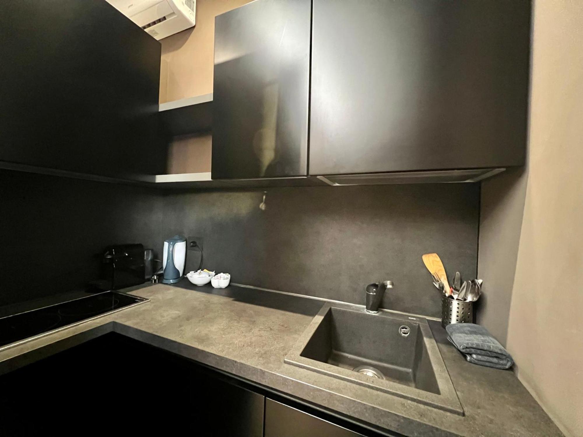 New Amazing Mono Located In Moscova District From Moscova Suites Apartments Group ミラノ エクステリア 写真